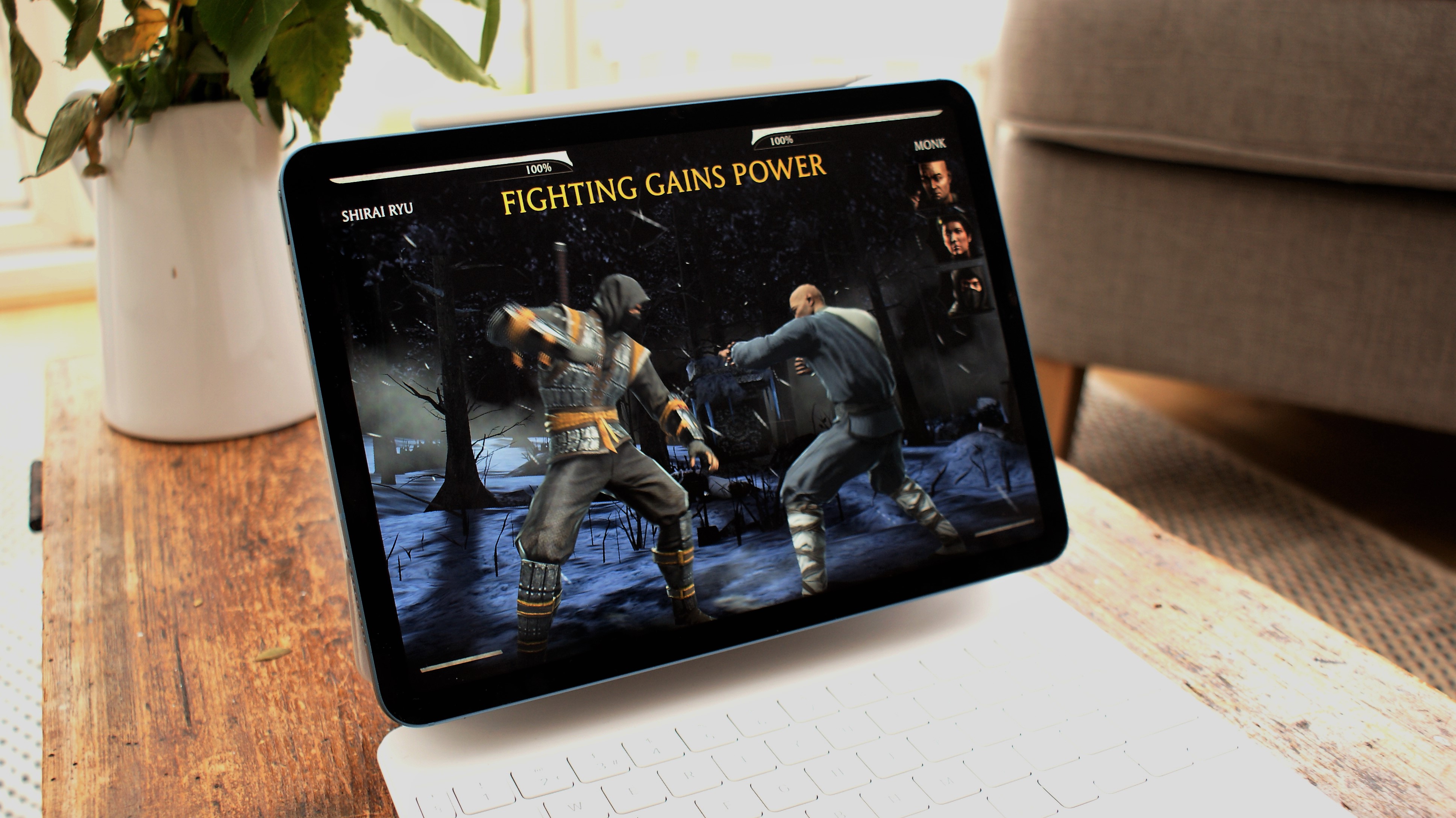 In-person images of the ipad Air 2022 in use